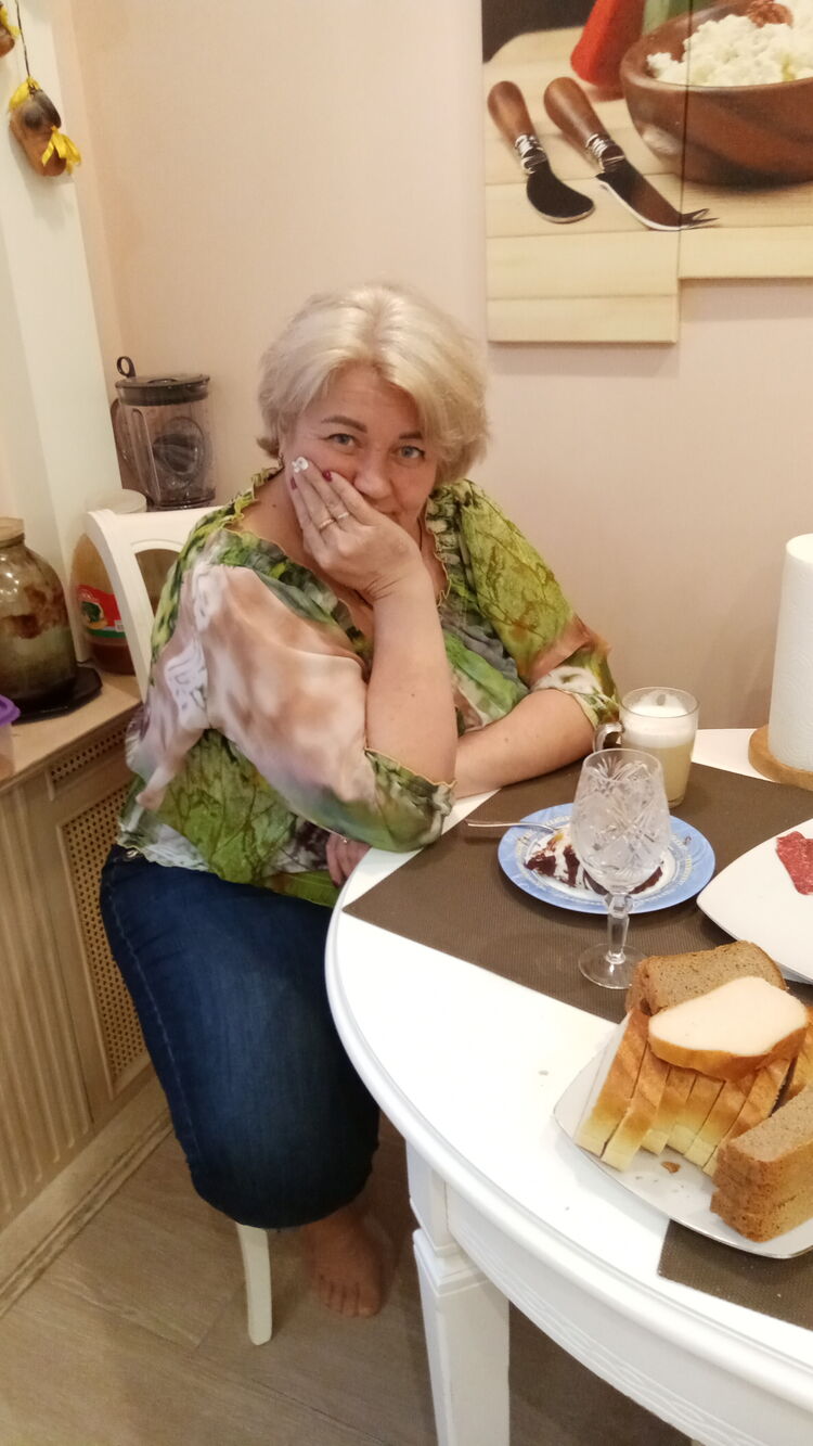  33527804  , 49 ,    -