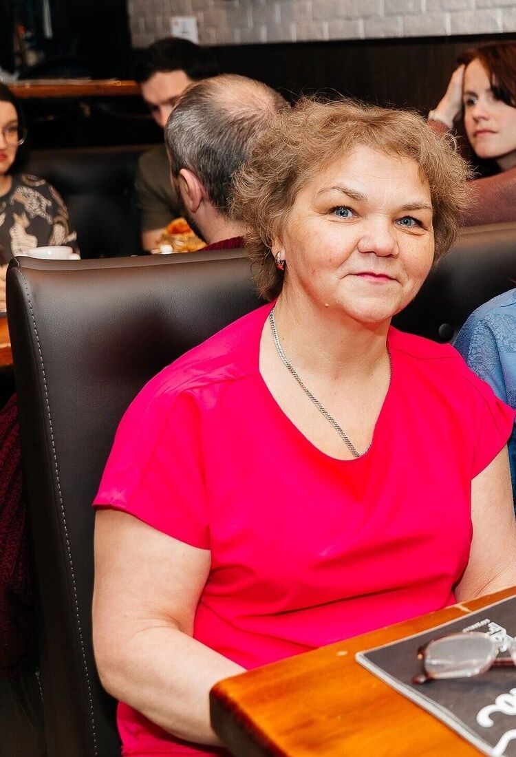  ,   Elena, 58 ,   c , 