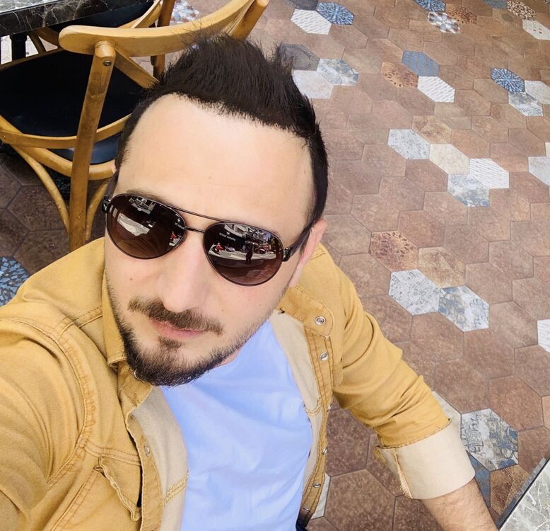  51152934  Deniz, 30 ,    -