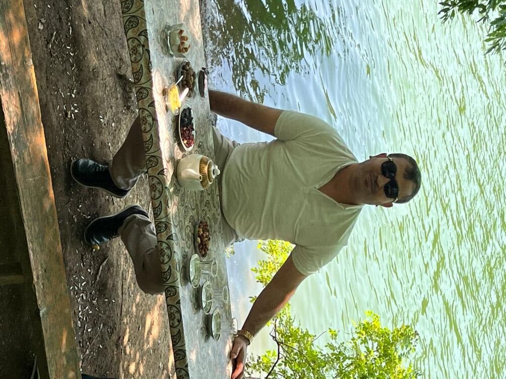  26803784  Rahid, 37 ,    