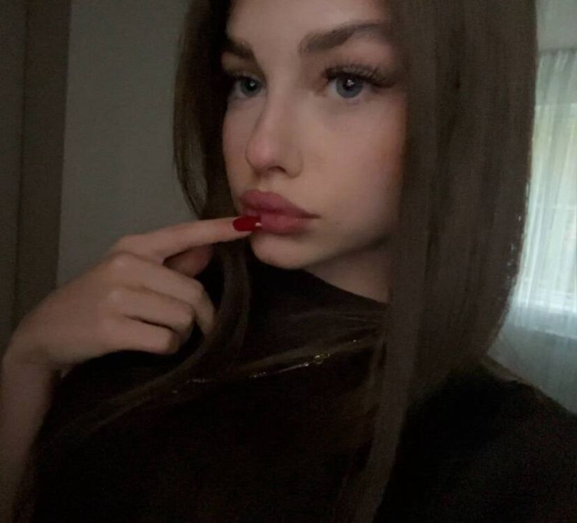  -,   , 21 ,     , c 