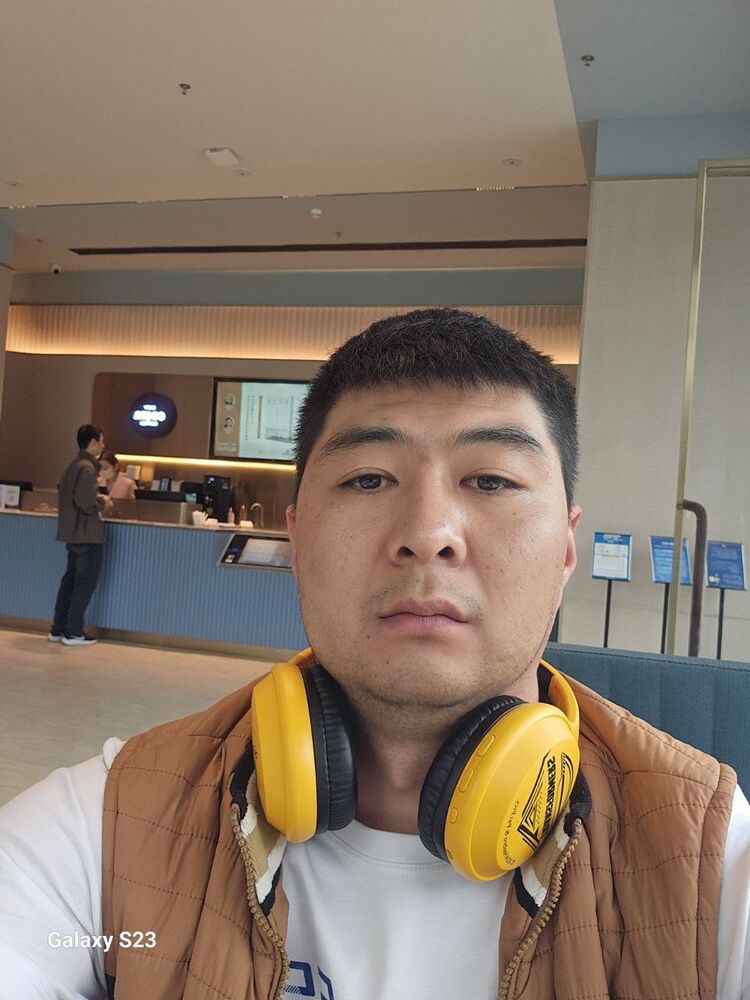 ,   Romik, 33 ,   ,   
