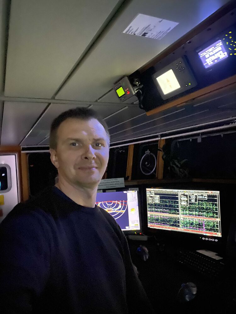  ,   Vitaly, 38 ,   c 
