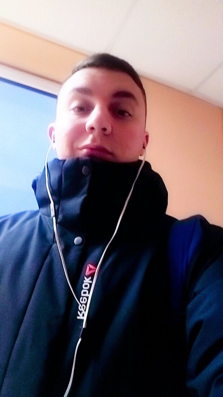  33566604  , 28 ,    
