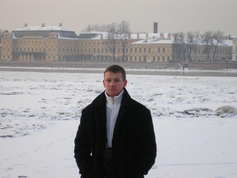  ,   Dmitrii, 40 ,   , 