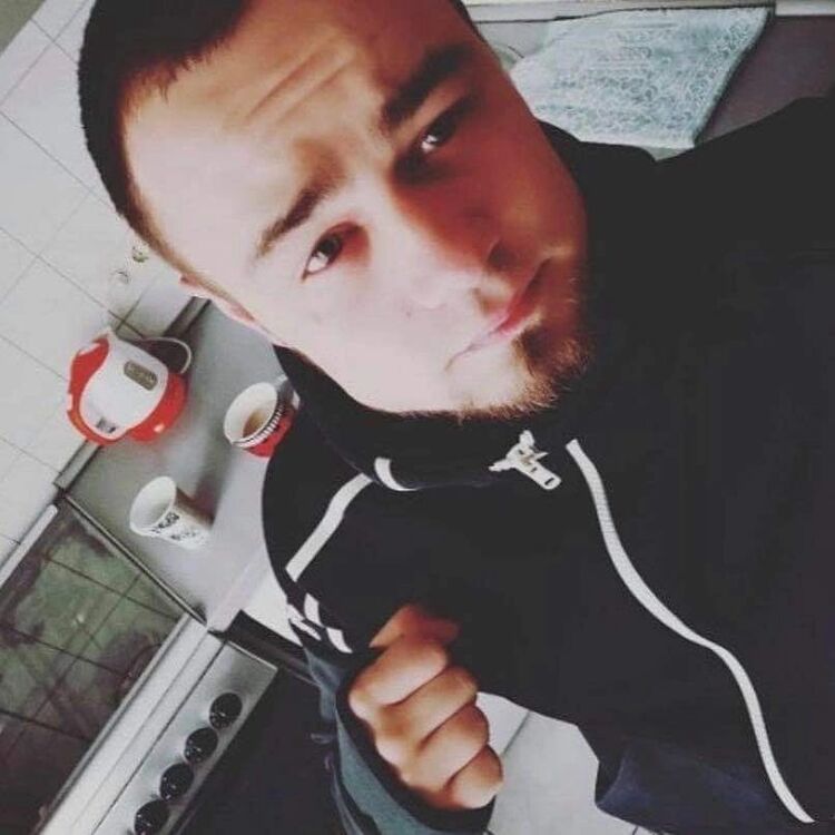  ,   Alex, 28 ,   ,   