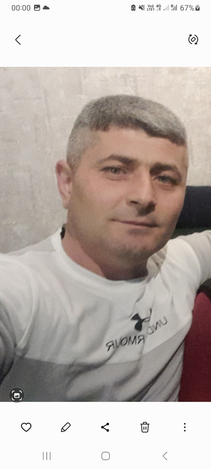  36523214  Ali, 40 ,    