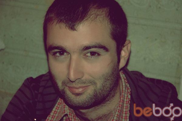  ,   Eduard, 37 ,   
