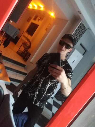  ,   Oleg, 33 ,   ,   , c 