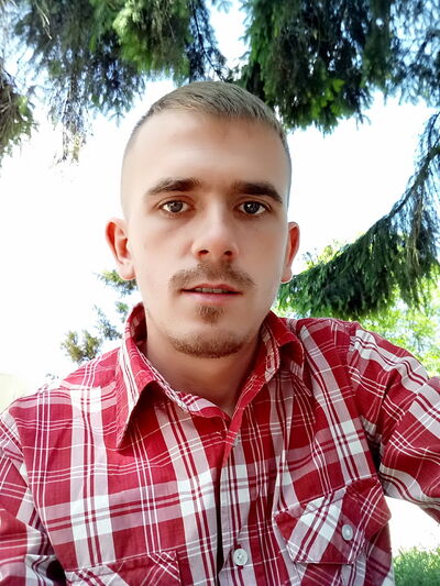  ,   Pavel, 30 ,   ,   , c 