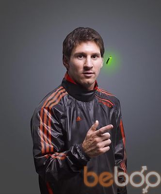  ,   Gio, 44 ,   