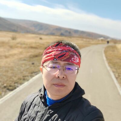  Ulaanbaatar,   Christal, 47 ,   ,   