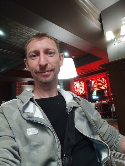  ,   Pavel, 42 ,   ,   , c , 