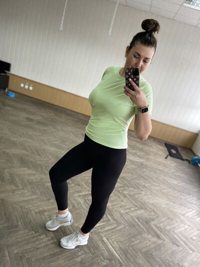   ,   Anna, 33 ,     , c 