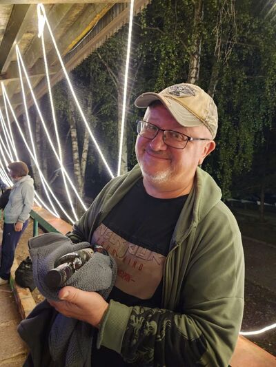  ,   Igor, 49 ,   ,   , c 