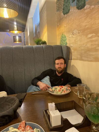 ,   Ali, 28 ,   ,   