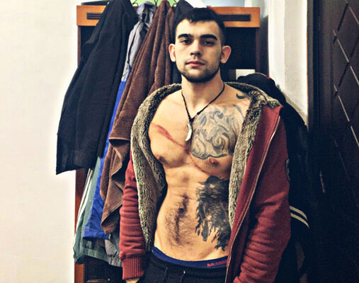  ,   FOX, 32 ,   ,   