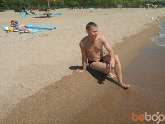  ,   Kosta, 55 ,  