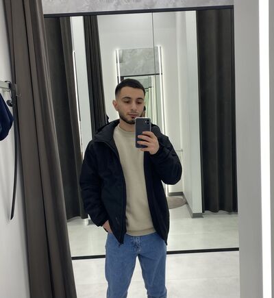  ,   Yura, 25 ,  