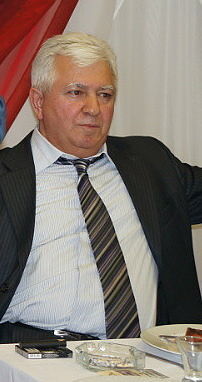  --,   , 70 ,   
