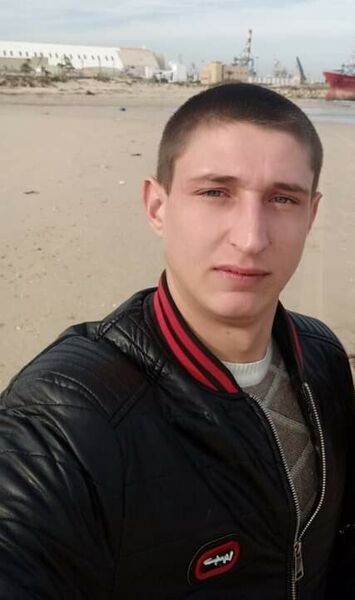  Holon,   Ruslan, 31 ,  