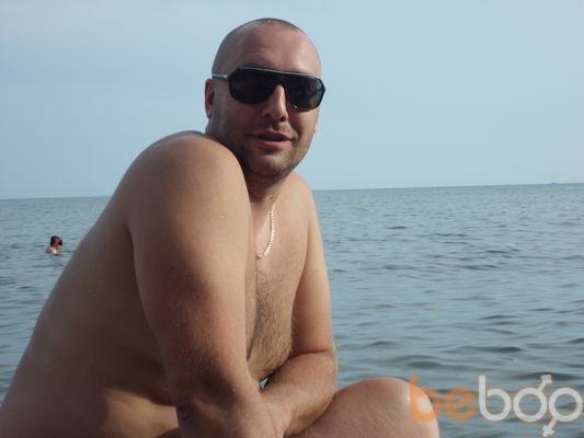  ,   Vlad, 49 ,   ,   , c , 