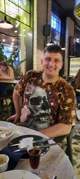  ,   Dmitriy, 40 ,   ,   