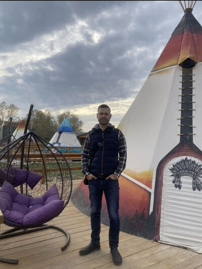  ,   Igor, 41 ,     , c 