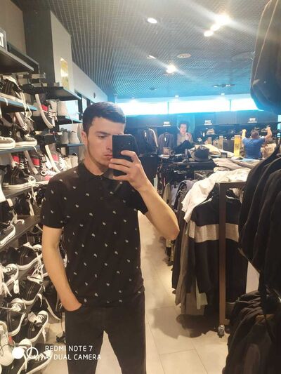  -,   Simon, 29 ,   , 