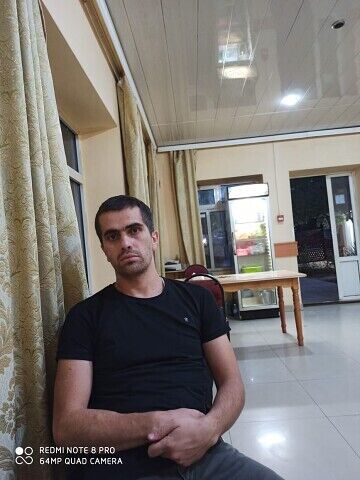  53638864  Chingiz, 36 ,    