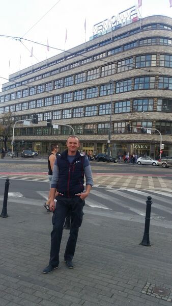  ,   Vitaliy, 42 ,   
