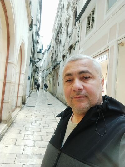  ,   Rezii, 49 ,   ,   