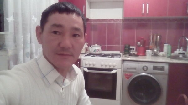  ,   Maksat, 42 ,     , c 