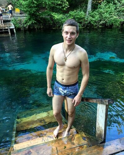  ,   Vladimir, 28 ,   ,   , c , 
