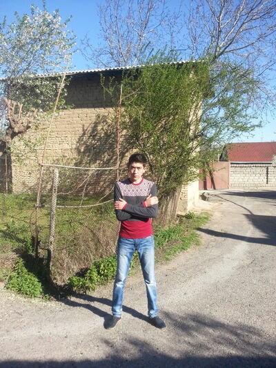  ,   Rustam, 31 ,  