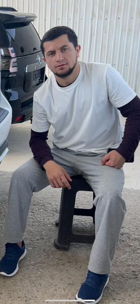  ,   Sultan, 32 ,  