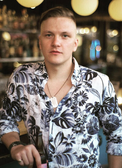  ,   Ivan, 38 ,   c 