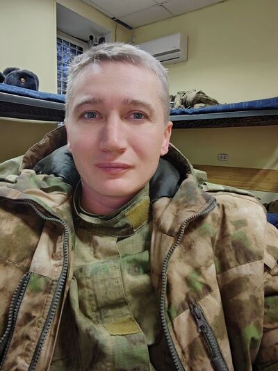  --,   , 37 ,     , c 
