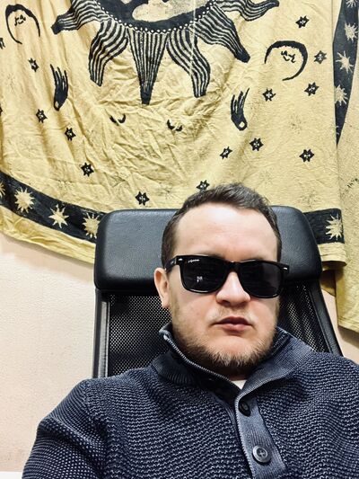  ,   Ivan, 33 ,   ,   , c , 