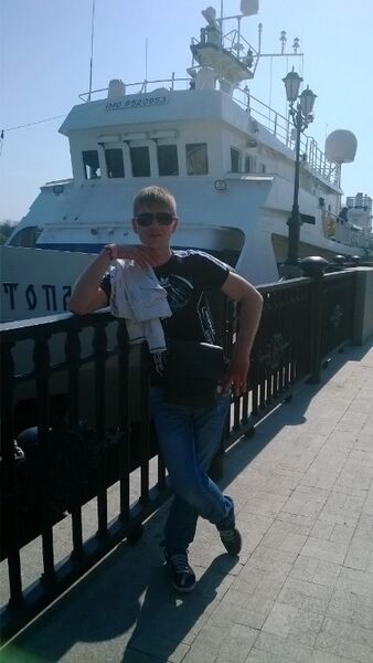  --,   Genka, 37 ,   ,   , c , 