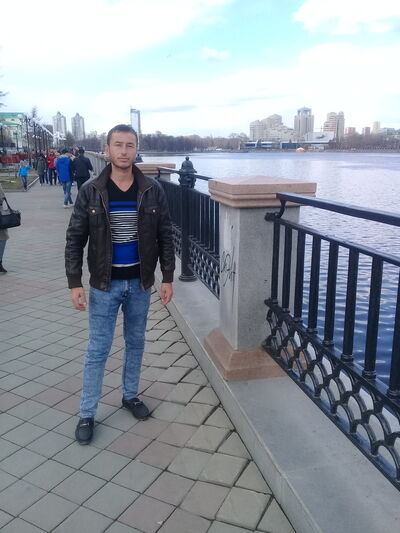  ,   Ruslan, 31 ,   