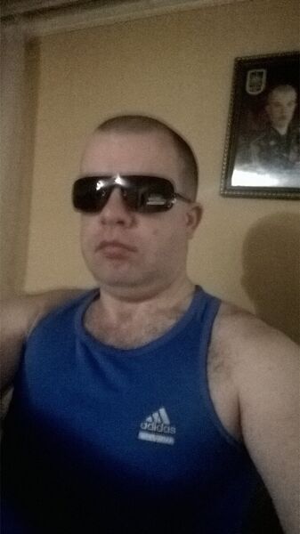  ,   Anatolii, 37 ,     , c 
