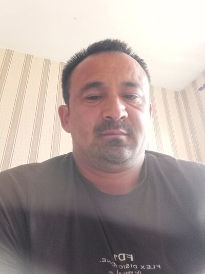  ,   Maksim, 34 ,     