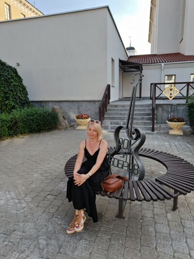  ,   Swetlana, 51 ,   c 