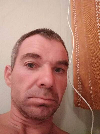  ,   Robert, 48 ,   ,   , c 