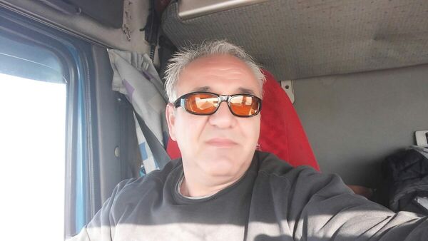  ,   Ayhan, 54 ,   ,   , c 