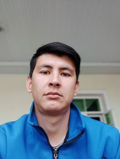  ,   Oybek, 32 ,   ,   , c 