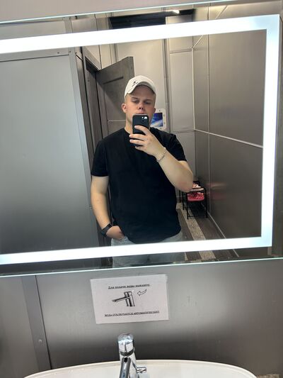  ,   Serafim, 21 ,   ,   