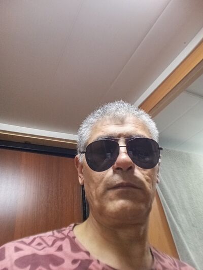  ,   , 52 ,   ,   