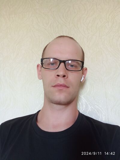  ,   Anton, 31 ,   ,   